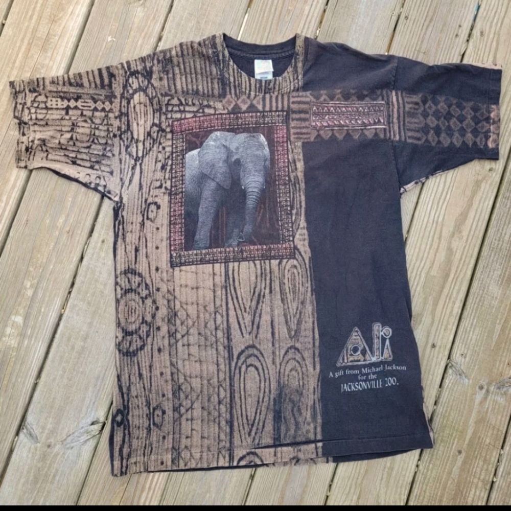 Vintage RARE Elephant AOP Michael Jackson 1997 Jacksonville Zoo T-Shirt